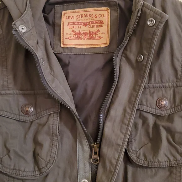 Levi's Denim Jacket Living Legend Sleeve Patch Distressed Militarycore - Picture 3 of 9